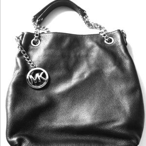 Michael kors handbag/crossbody